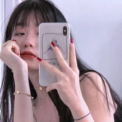 带子狼 在那双小手中